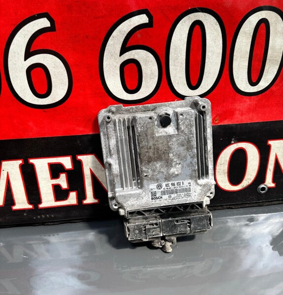 Calculator motor ECU, Cod:03C906032Q ,Volkswagen Golf 5 Jetta 1.4 TSI BMY