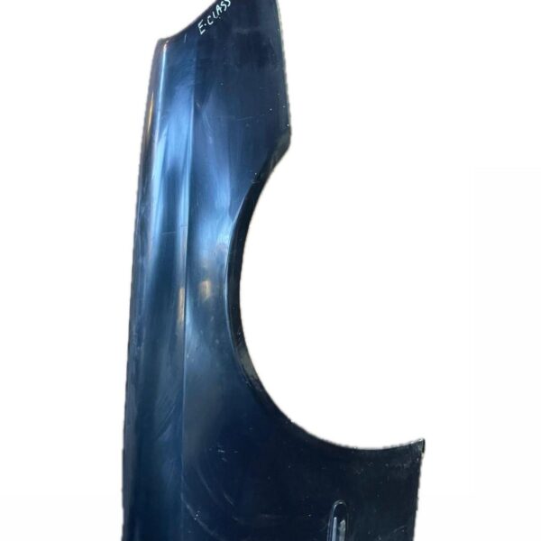 Aripa Dreapta Mercedes-Benz E Class 2004