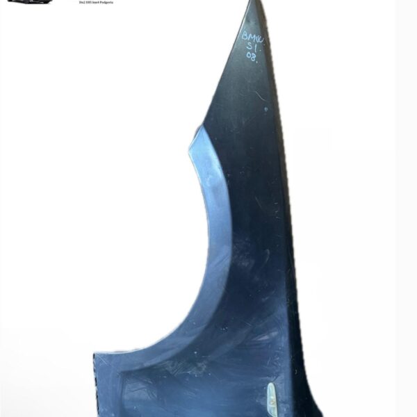 Aripa Stanga BMW Seria 1 2009