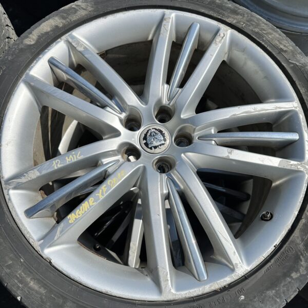 Set jante originale R20 pentru Jaguar XF 2010